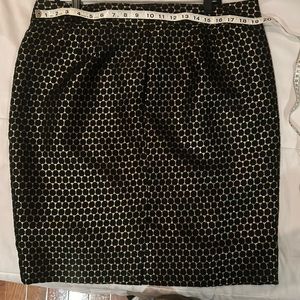 Ladies size 16 skirt